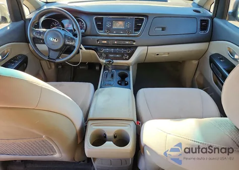 2017 Kia Sedona Lx z USA, uszkodzony, nr VIN KNDMB5C17H6231290